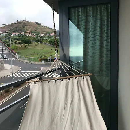 Lou-jos * Funchal (Madeira)